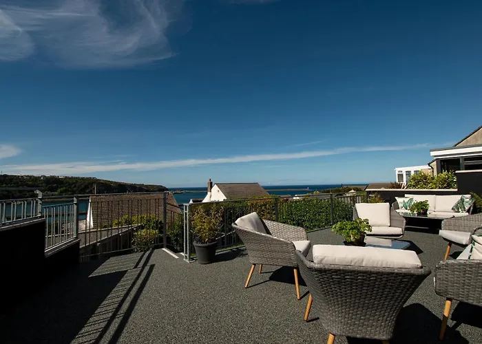 The Haven, Fishguard, Ideal For Beach, Coastal Path And Town!